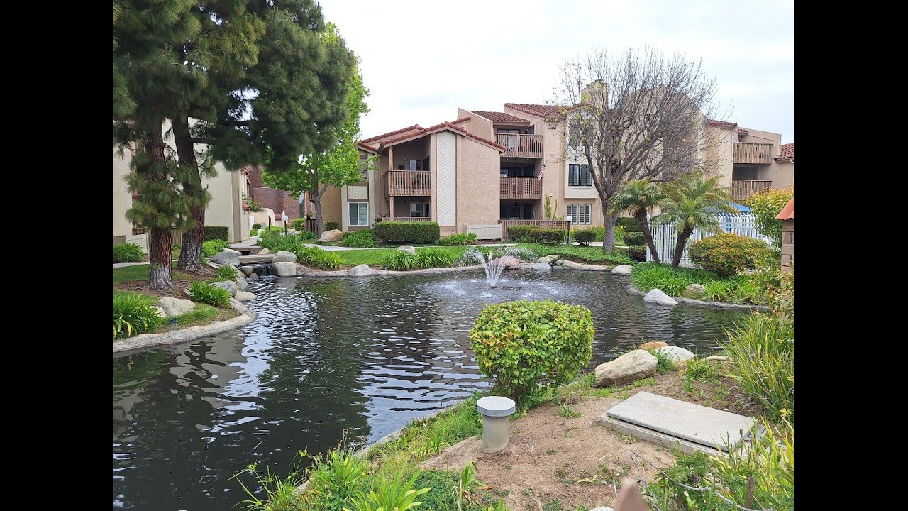 Harbour Vista Condos in Huntington Beach California (RedWagonTeam.com)