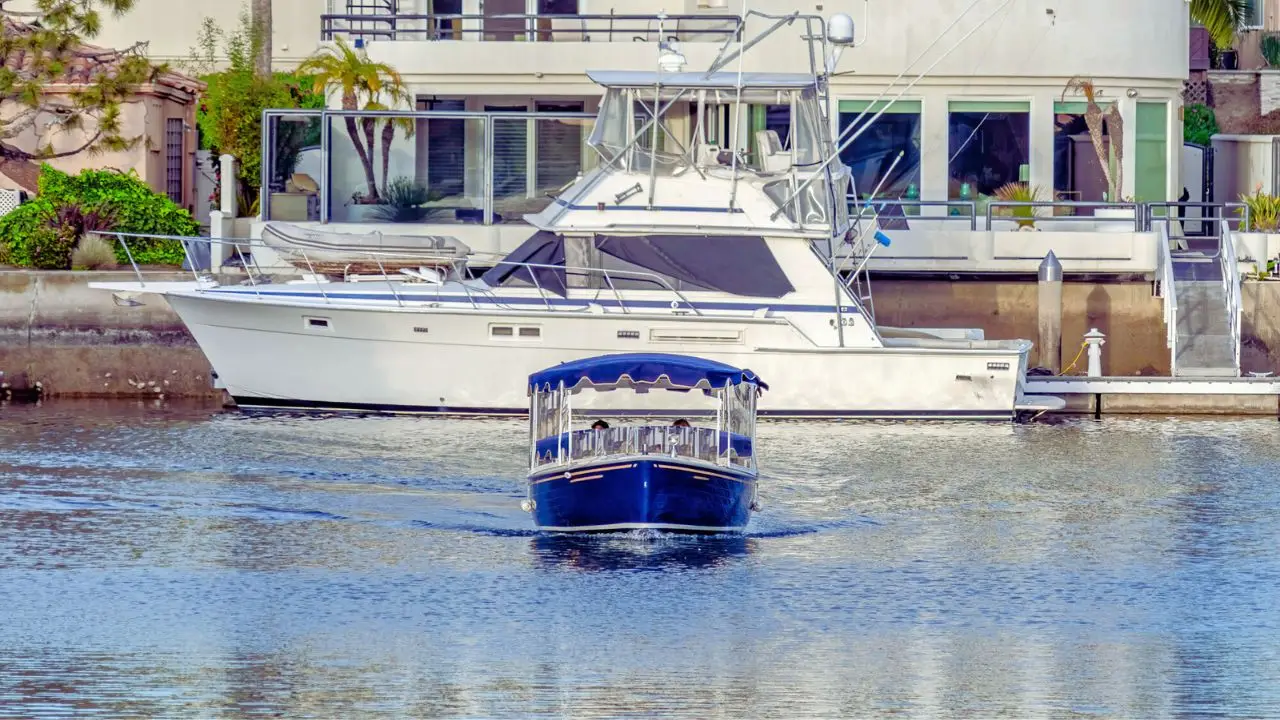Duffy boats of beach cities real estate
