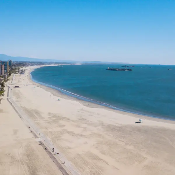 Fall in love with long beach real estate living: explore homes, condos & coastal lifestyles 1400 ocean blvd is the meridian building, and it has ocean views.