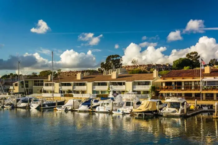 Newport-beach-homes-real-estate harbor