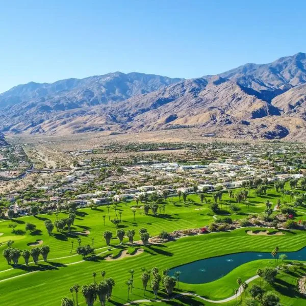Irvine homes with golf course views