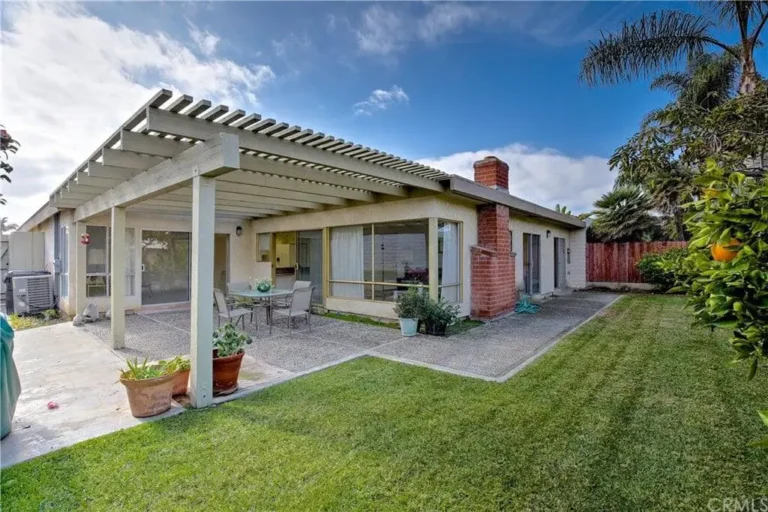 Bolsa landmark huntington beach homes